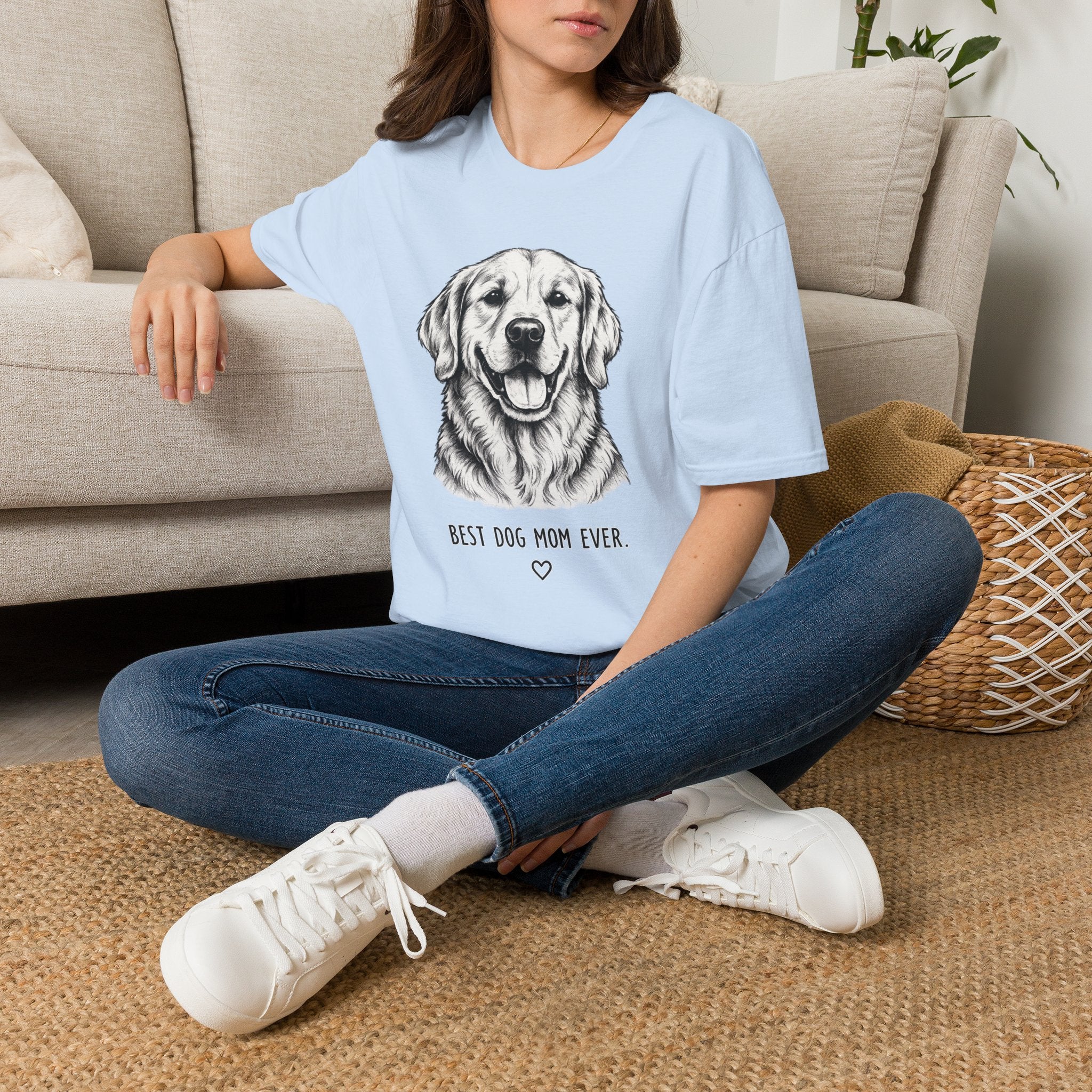 Dog Mom T‑Shirt — 'Best Dog Mom Ever' Golden Retriever Tee