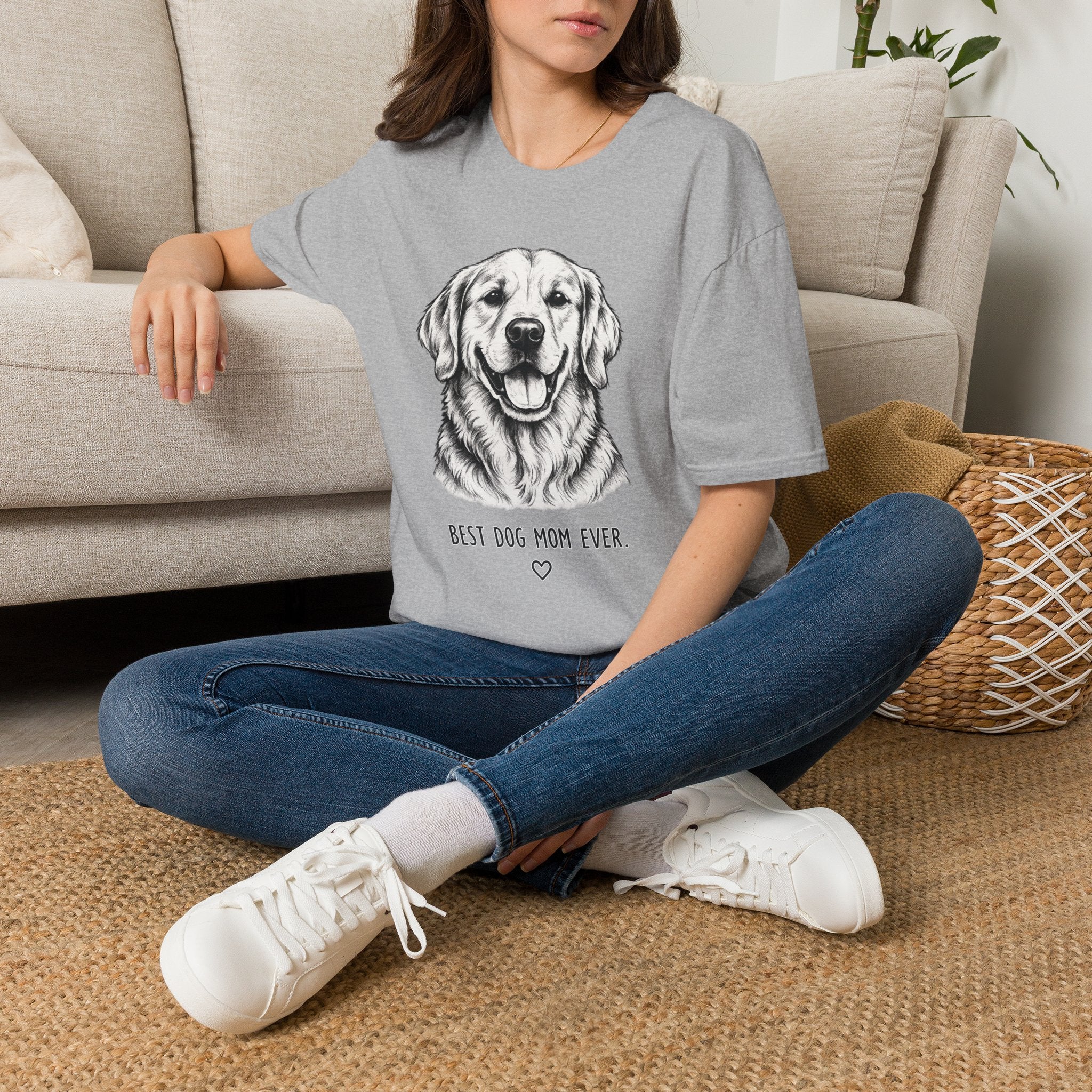 Dog Mom T‑Shirt — 'Best Dog Mom Ever' Golden Retriever Tee