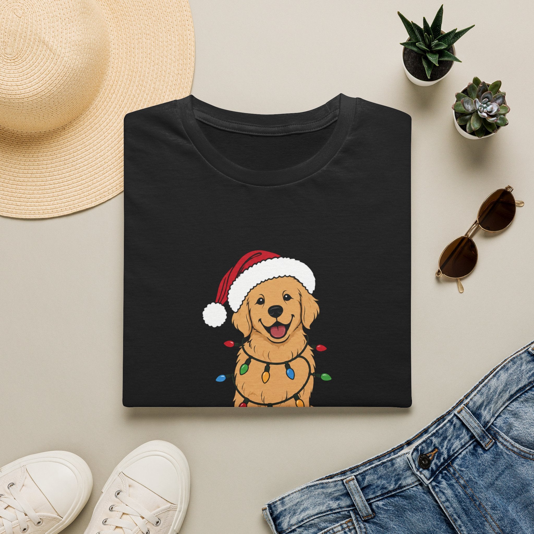 Christmas Golden Retriever T‑Shirt — Cute Dog in Santa Hat with Holiday Lights