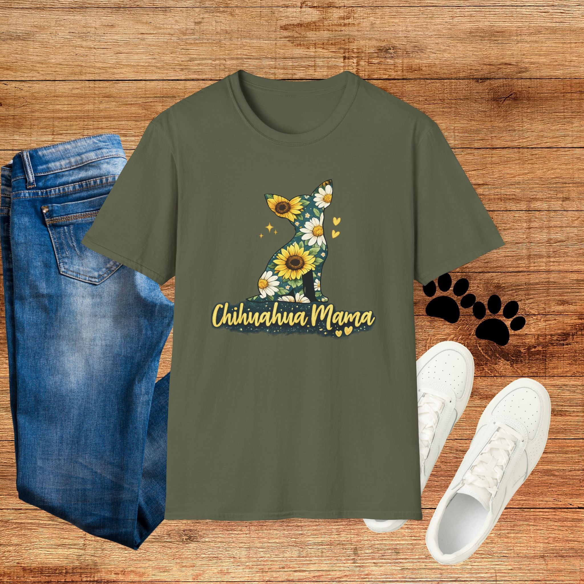 Sunflower Chihuahua Mama T-Shirt