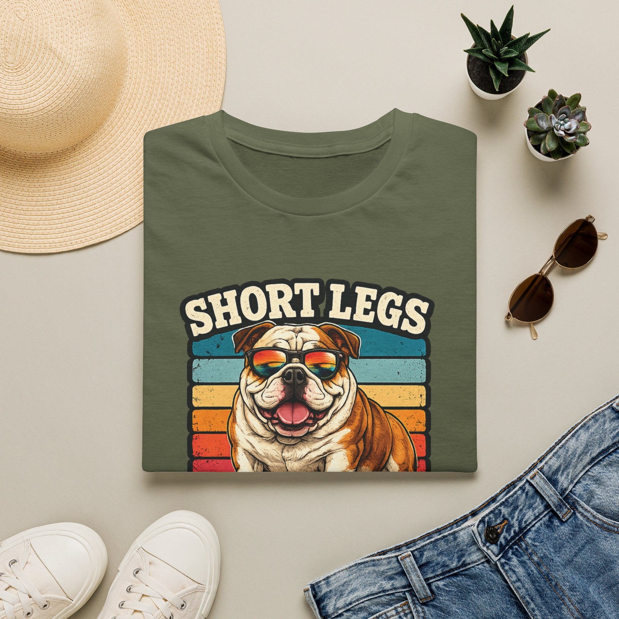 Bulldog Short Legs, Big Attitude Retro T-Shirt