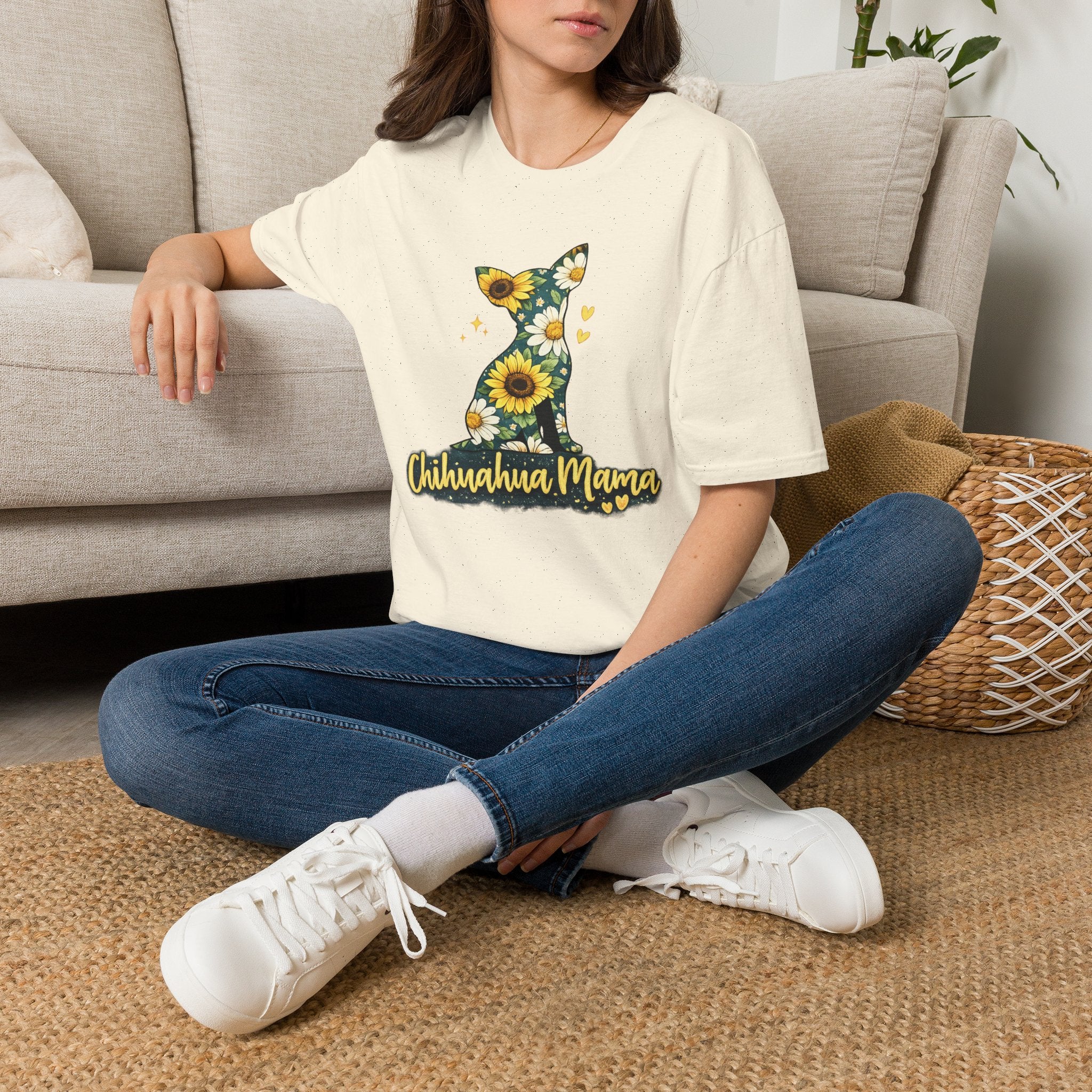 Sunflower Chihuahua Mama T-Shirt